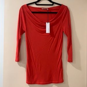 Michael Stars drape neck tee in Geranium NWT